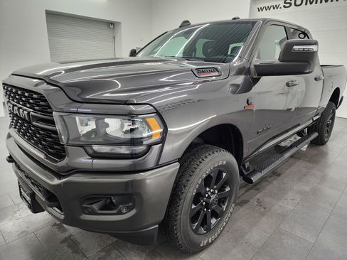Used 2024 RAM 2500 Big Horn w/ Night Edition image 7