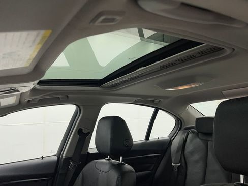 Used 2013 BMW 328i xDrive Sedan image 11