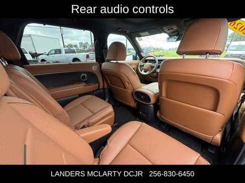 Used 2026 Hyundai Palisade Calligraphy AWD/4WD image 13