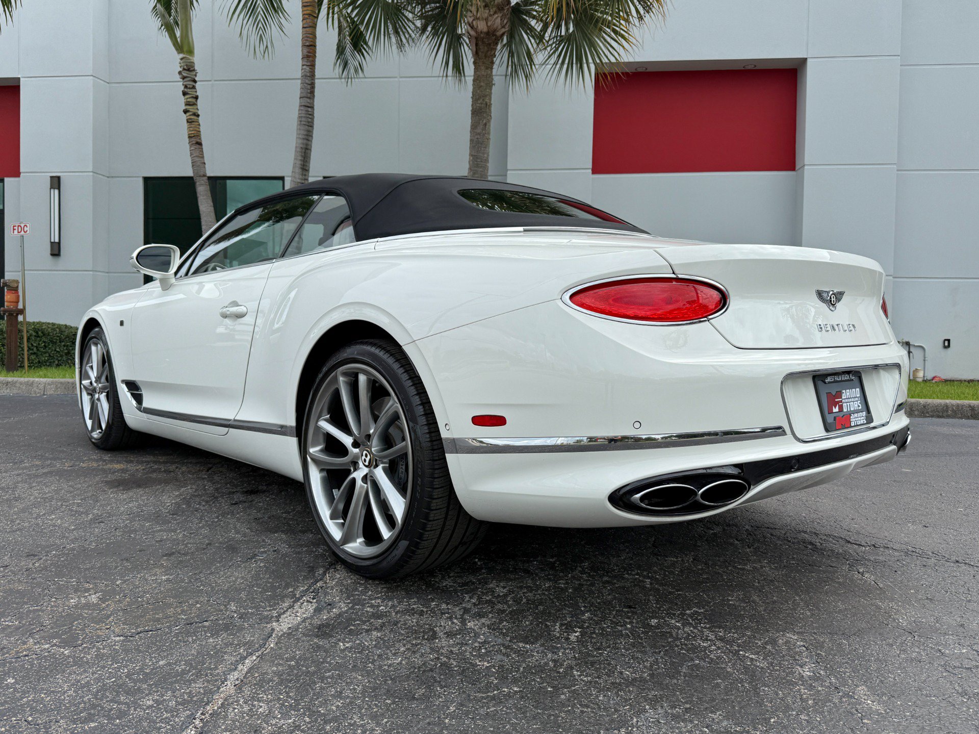 Used 2020 Bentley Continental GT AWD/4WD image 12