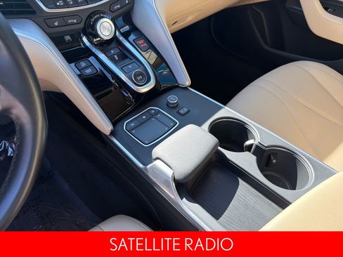 Used 2023 Acura TLX image 17