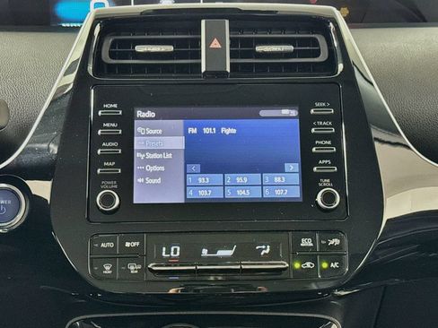 Used 2020 Toyota Prius XLE w/ Advanced Technology Package FWD image 14