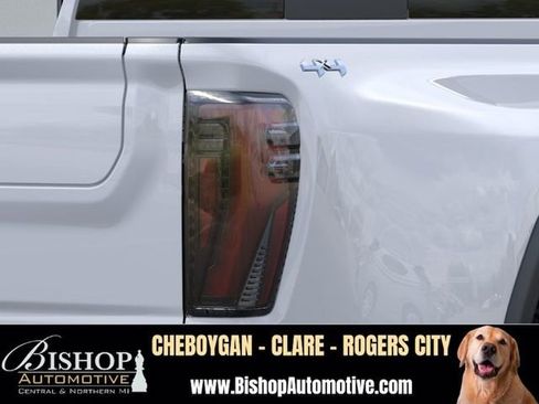New 2026 GMC Sierra 3500 Denali Ultimate AWD/4WD image 11