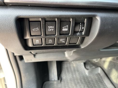 Used 2021 Subaru Forester Sport AWD/4WD image 23
