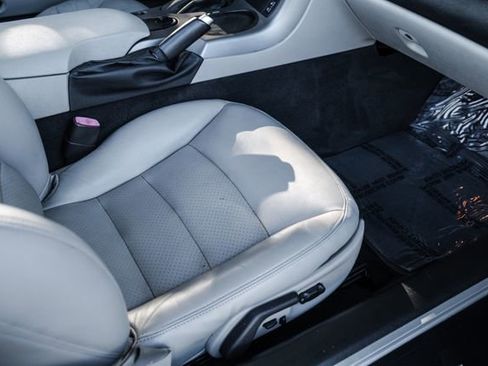 Used 2006 Chevrolet Corvette Convertible w/ Preferred Equipment Group image 74