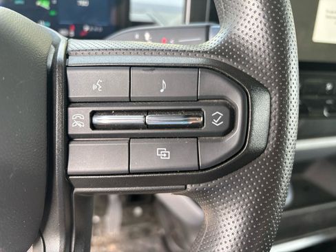 Used 2024 Chevrolet Brightdrop 600 AWD/4WD image 19