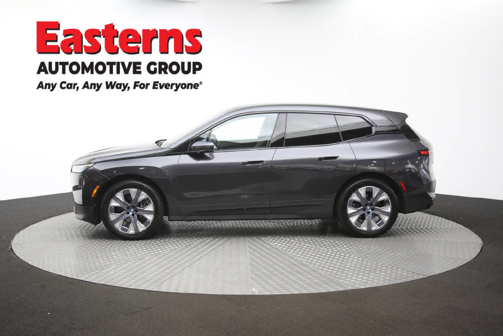 Used 2024 BMW iX xDrive50 AWD/4WD image 60