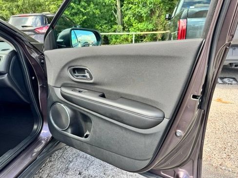 Used 2019 Honda HR-V EX image 14