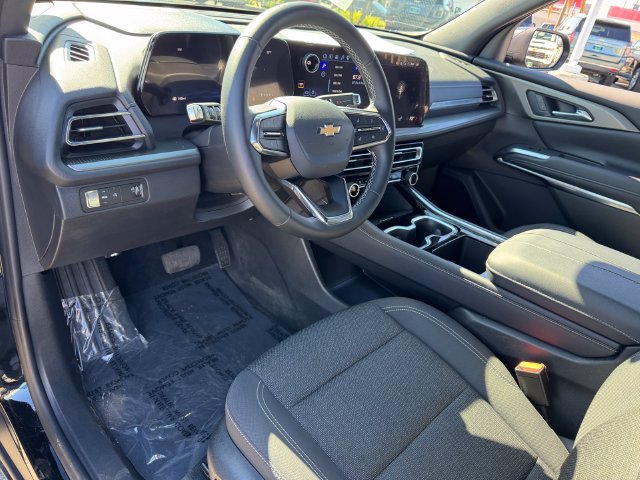 Certified 2026 Chevrolet Traverse LT FWD image 14