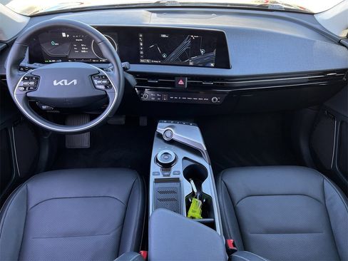 Used 2022 Kia EV6 Wind image 8