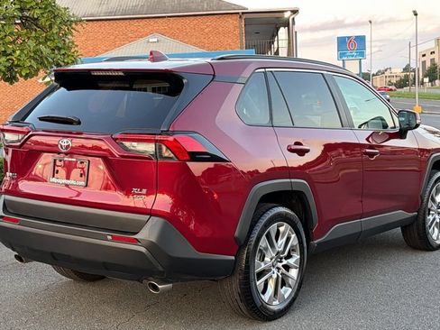 Used 2025 Toyota RAV4 XLE Premium w/ Weather Package AWD/4WD image 4