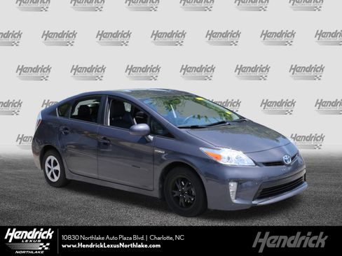 Used 2013 Toyota Prius Three FWD image 1