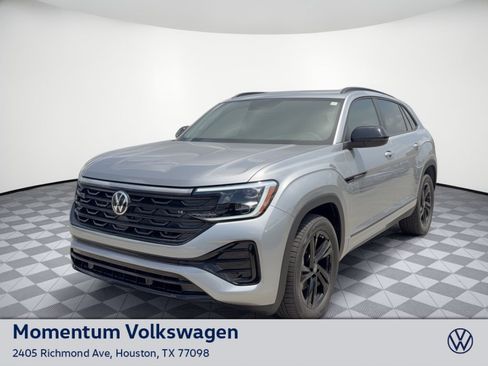 New 2026 Volkswagen Atlas Cross Sport SEL R-Line AWD/4WD image 1