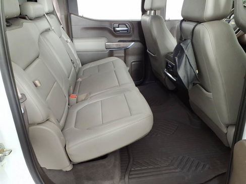 Used 2020 Chevrolet Silverado 1500 LTZ AWD/4WD image 11