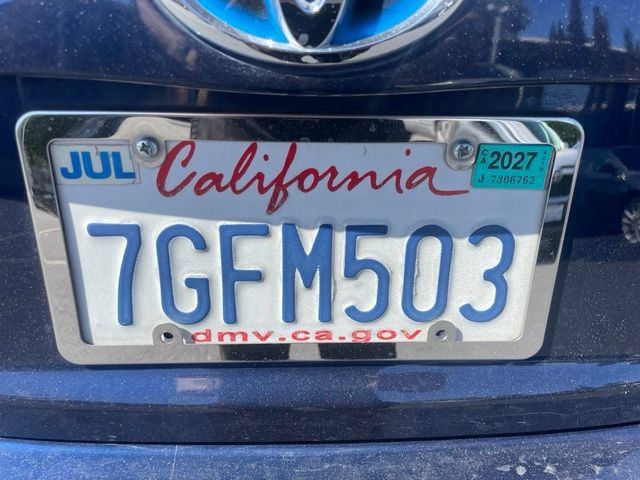 Used 2014 Toyota Prius Three w/ Solar Roof Package FWD image 3