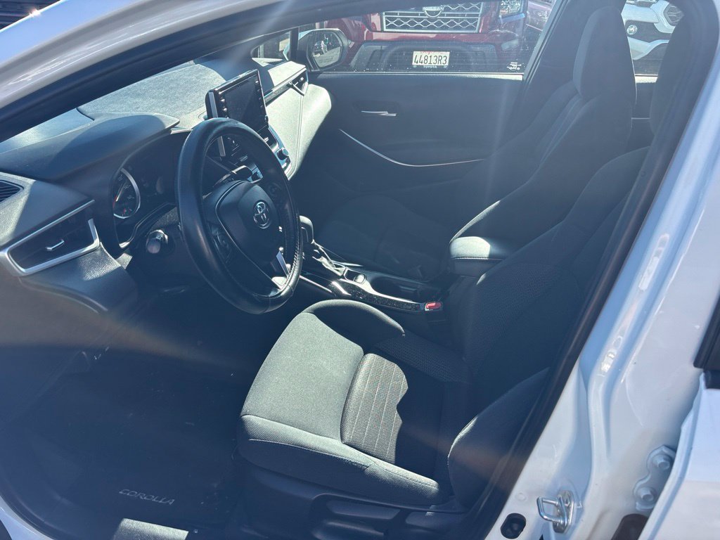Used 2021 Toyota Corolla SE w/ Carpet Mat Package (TMS) FWD image 12