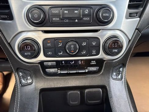 Certified 2019 GMC Yukon SLT w/ Open Road Package AWD/4WD image 26