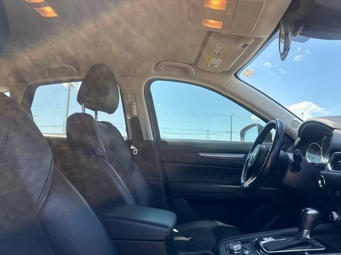 Used 2020 MAZDA CX-5 Touring FWD image 25