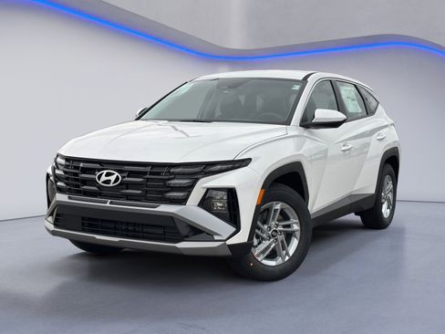New 2026 Hyundai Tucson SE image 2