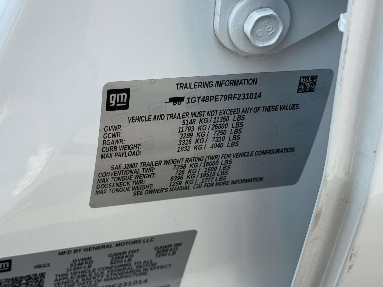 Certified 2024 GMC Sierra 3500 Pro RWD image 27