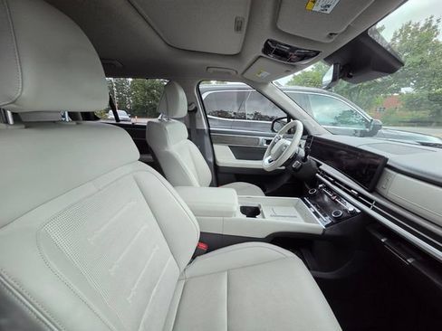 Certified 2024 Hyundai Santa Fe Limited FWD image 11