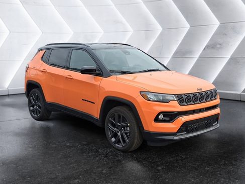 New 2026 Jeep Compass Limited w/ Limited Altitude Pack image 8