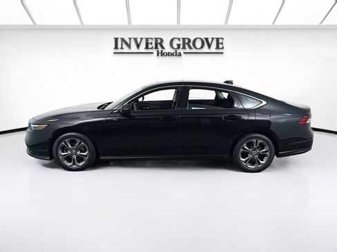 Used 2023 Honda Accord EX image 8