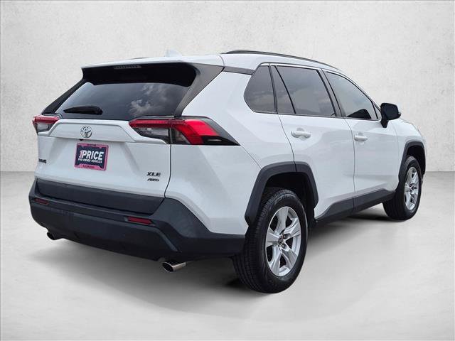 Used 2021 Toyota RAV4 XLE AWD/4WD image 5