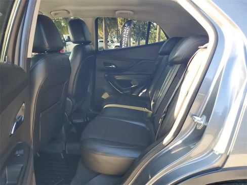 Used 2019 Buick Encore Preferred image 9