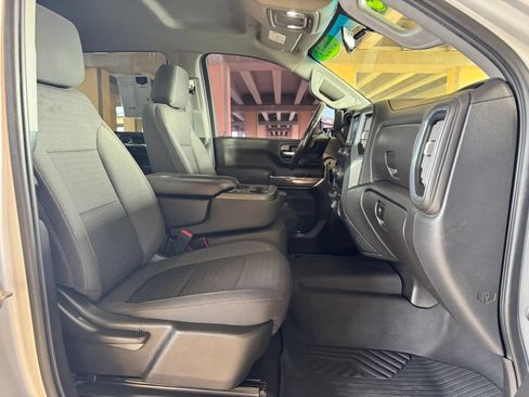 Used 2023 Chevrolet Silverado 3500 LT AWD/4WD image 28