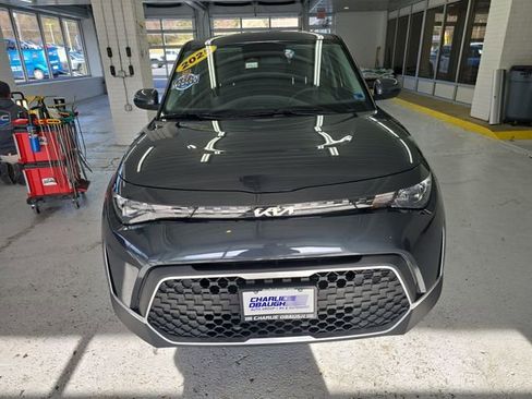 Certified 2025 Kia Soul LX w/ LX Technology Package image 8