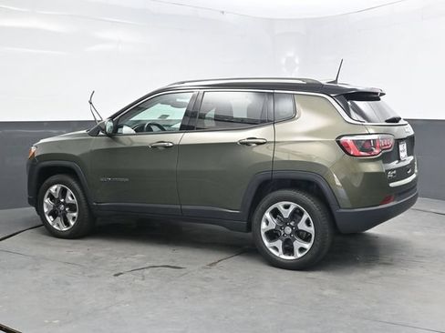 Used 2018 Jeep Compass Limited AWD/4WD image 4
