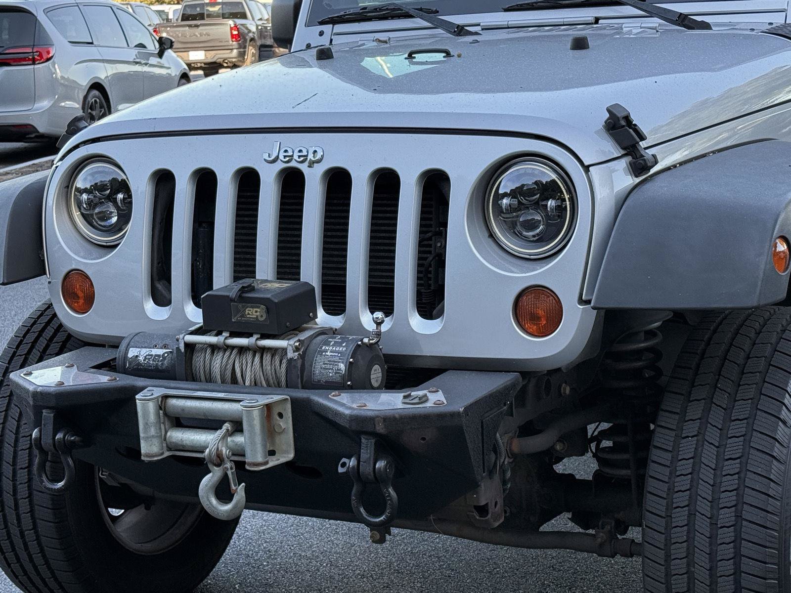 Used 2012 Jeep Wrangler Unlimited Sport AWD/4WD image 9