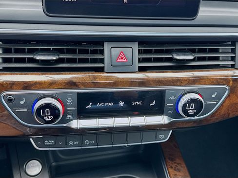 Used 2019 Audi A4 2.0T Premium w/ Convenience Package FWD image 12