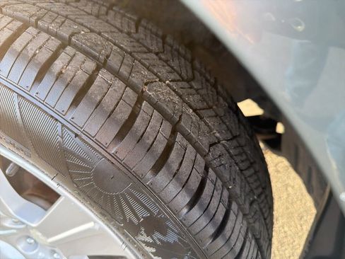 Used 2011 Subaru Forester 2.5X w/ Alloy Wheel Value Pkg image 41