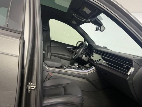 Used 2024 Audi Q7 2.0T Premium Plus w/ Premium Plus Package AWD/4WD image 30