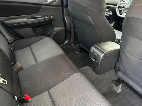 Used 2015 Subaru WRX 4dr Sdn Man image 28