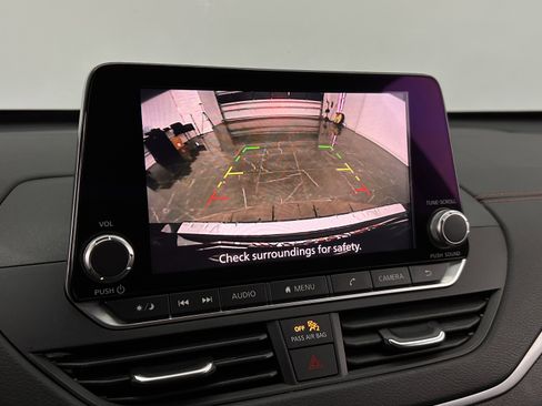 Used 2021 Nissan Altima 2.5 SR image 17