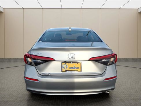 Used 2024 Honda Civic Sport image 24