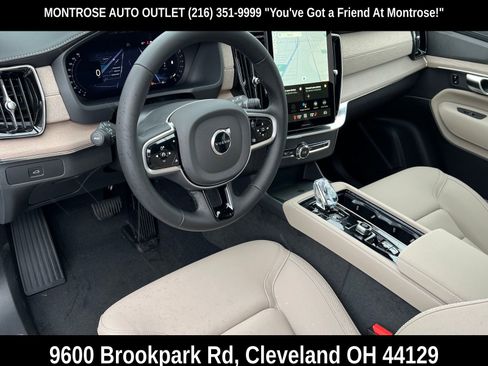 New 2026 Volvo XC90 B5 Plus w/ Protection Package Premier image 11