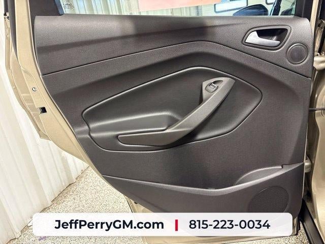 Used 2017 Ford Escape Titanium FWD image 27