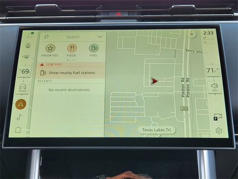 New 2026 Land Rover Range Rover SE image 12