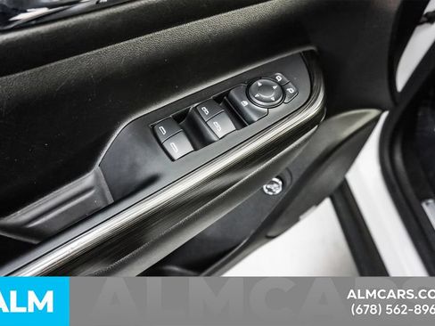 Used 2023 GMC Acadia SLT FWD image 51
