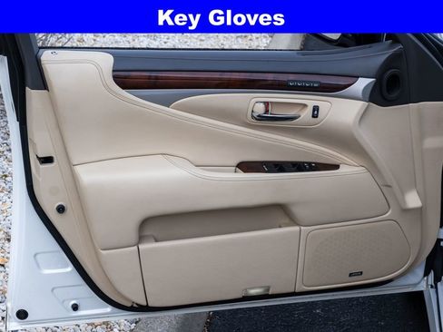 Used 2017 Lexus LS 460 image 12