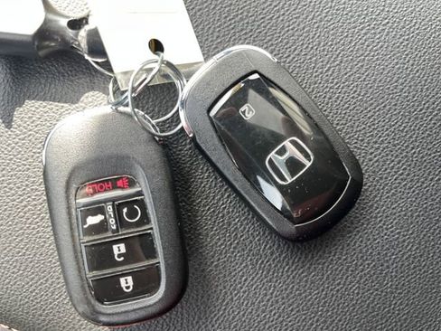 Used 2024 Honda CR-V Sport Touring image 29