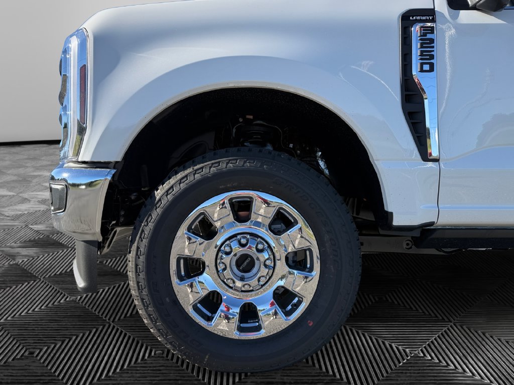 New 2027 Ford F250 Lariat w/ Chrome Package AWD/4WD image 14