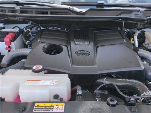 Used 2025 Toyota Tundra SR w/ SR Tow Package AWD/4WD image 23