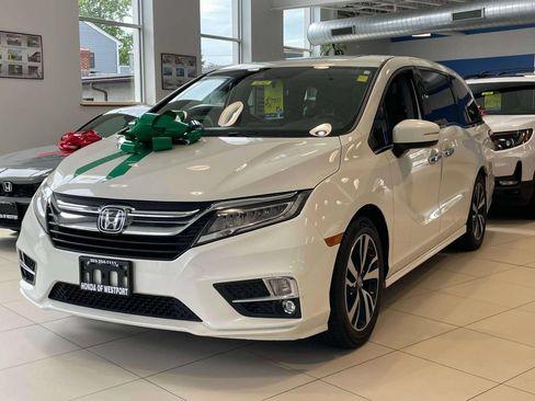 Used 2019 Honda Odyssey Elite image 3