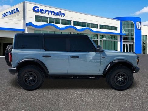 Used 2024 Ford Bronco Wildtrak image 4