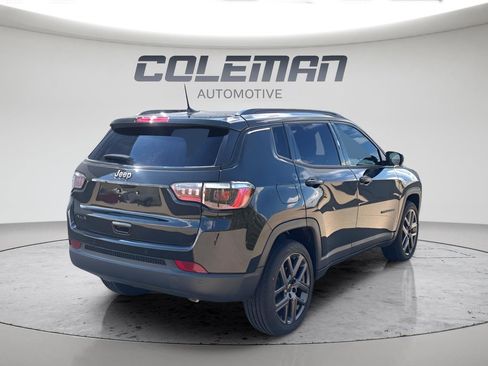 New 2026 Jeep Compass Limited w/ Sun, Sound & Navigation Group AWD/4WD image 5